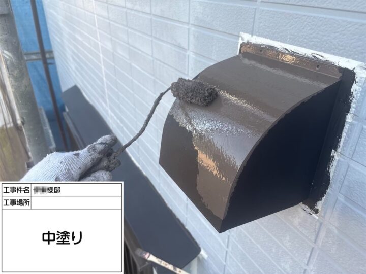 換気フード中塗り