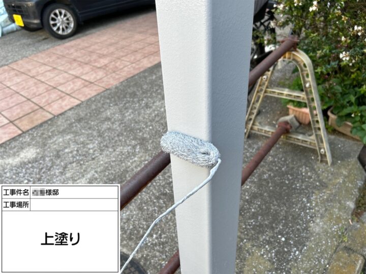 付帯部塗装上塗り
